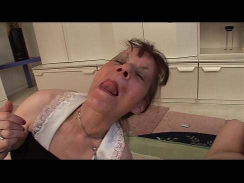 ❤️ Żewġ nanniet u nannu wieħed għandhom threesome ❌ Sess ta' kwalità fil-porn mt.bassaniluigi.ru ❌